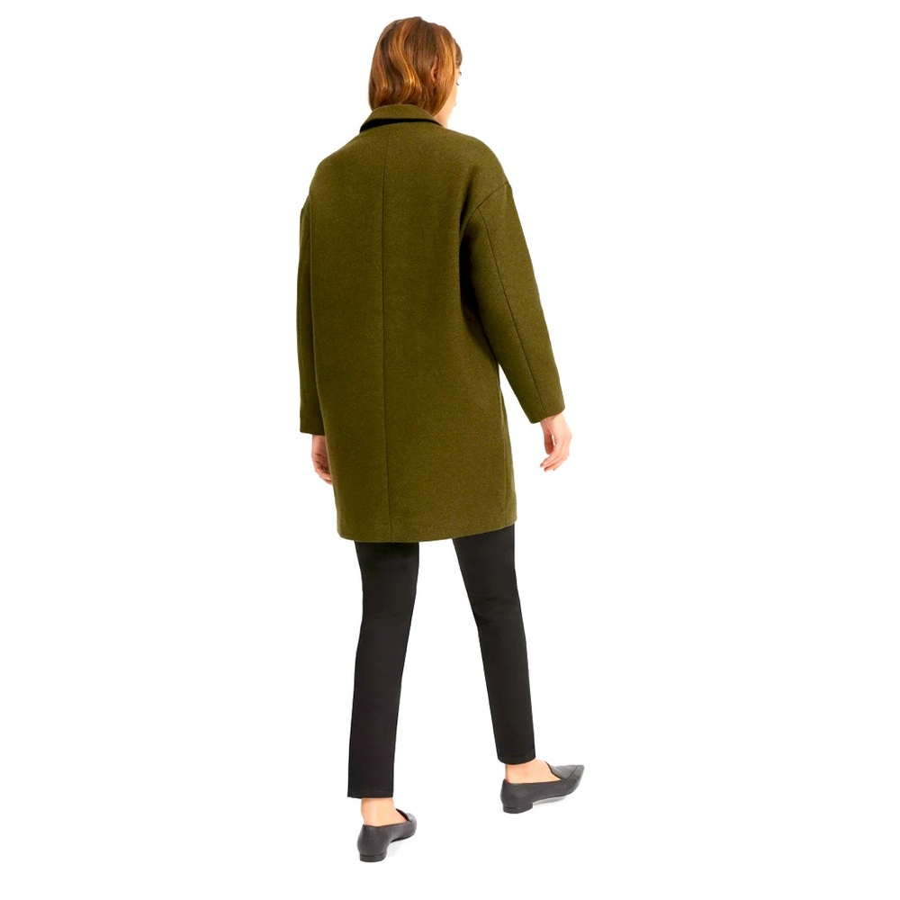 Everlane Cocoon Coat in Peat
